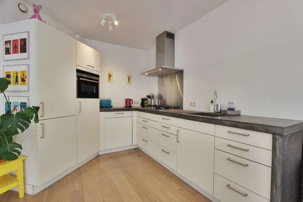 Foto van de Appartement gelegen aan de Utrechtsedwarsstraat in Amsterdam