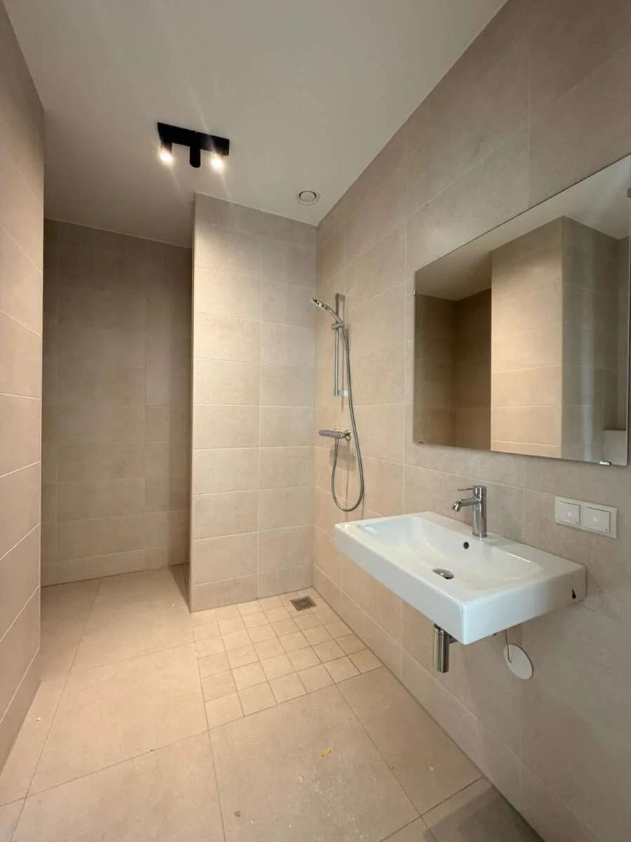 Foto van de Appartement gelegen aan de Leo Lashleylaan in Rotterdam