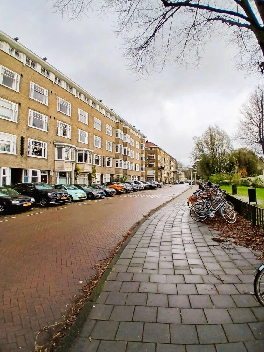 Foto van de Appartement gelegen aan de Stadionkade in Amsterdam