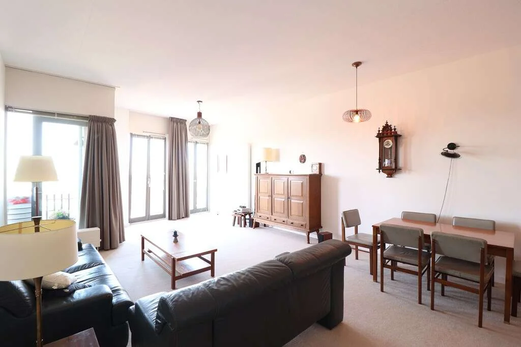 Foto van de Appartement gelegen aan de Paradijsplein in Amsterdam