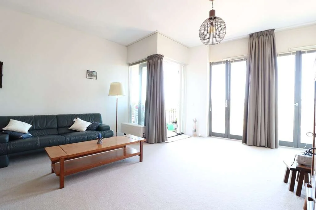 Foto van de Appartement gelegen aan de Paradijsplein in Amsterdam