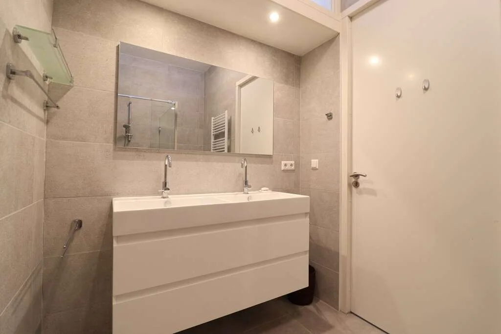 Foto van de Appartement gelegen aan de Paradijsplein in Amsterdam