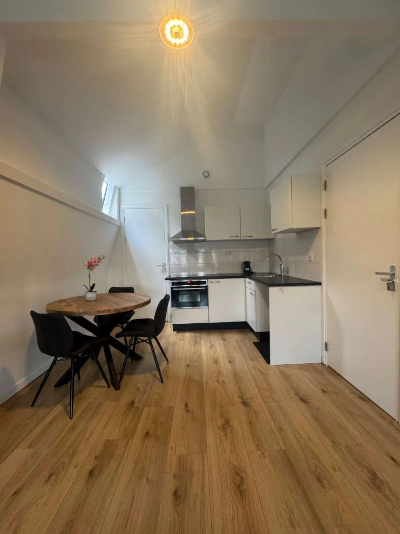 Foto van de Appartement gelegen aan de Middellandplein in Rotterdam