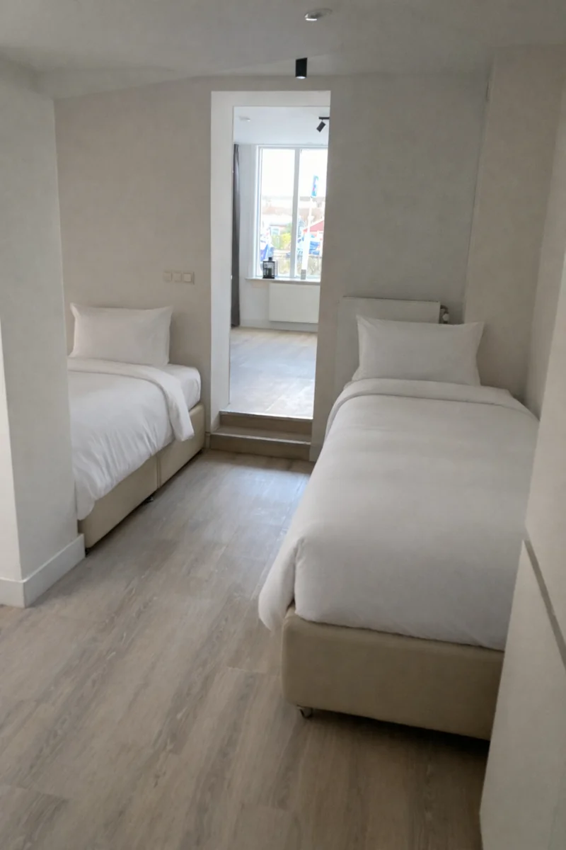 Foto van de Appartement gelegen aan de Nieuwemeerdijk in Badhoevedorp