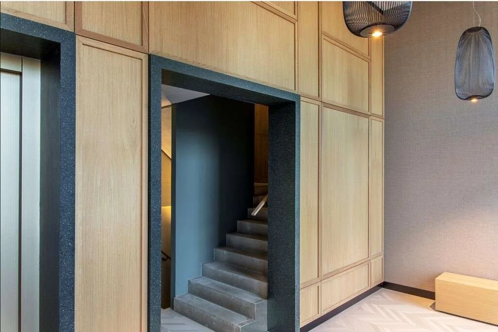 Foto van de Appartement gelegen aan de Koningin Wilhelminaplein in Amsterdam