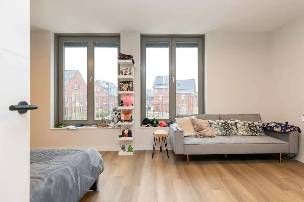 geblurde versie van de foto als achtergrond