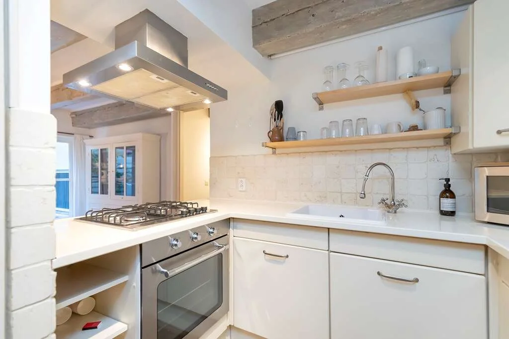 geblurde versie van de foto als achtergrond