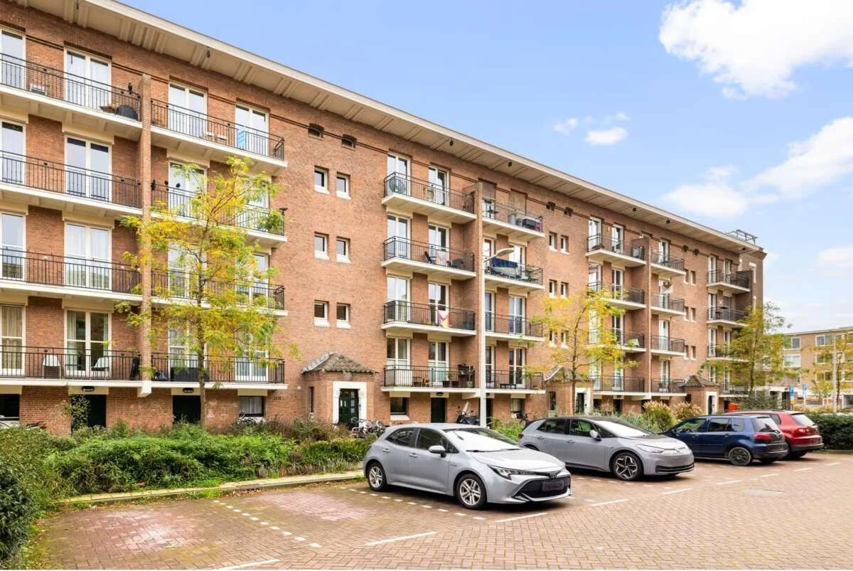 Foto van de Appartement gelegen aan de Akbarstraat in Amsterdam