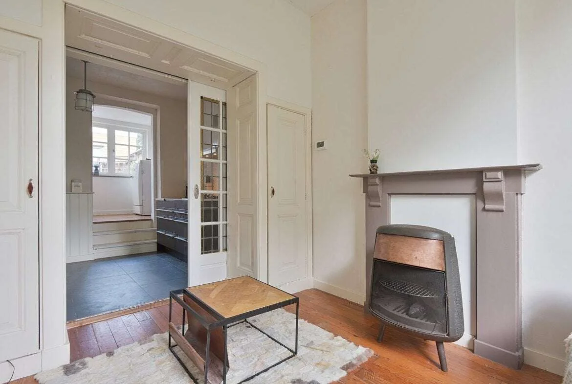 geblurde versie van de foto als achtergrond