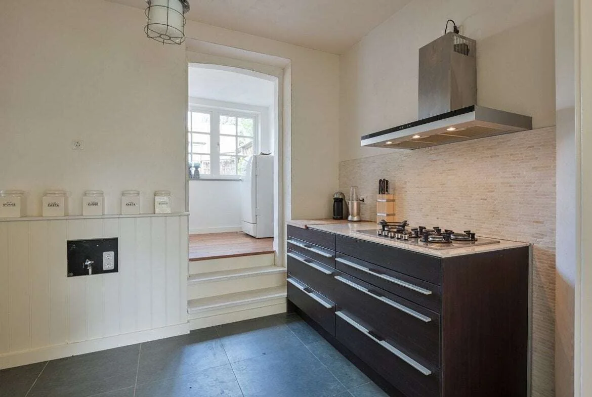 geblurde versie van de foto als achtergrond