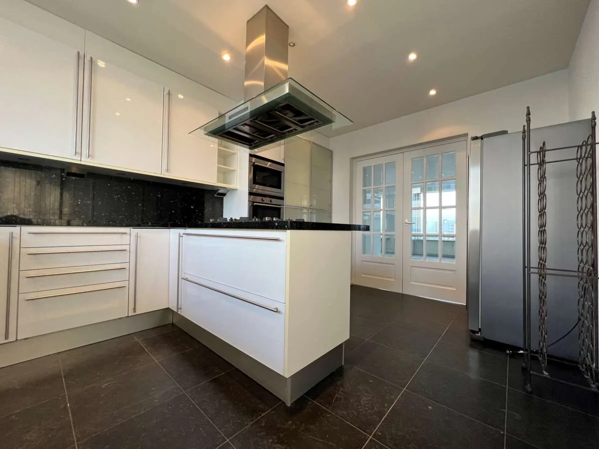 Foto van de Appartement gelegen aan de Schiedamse Vest in Rotterdam