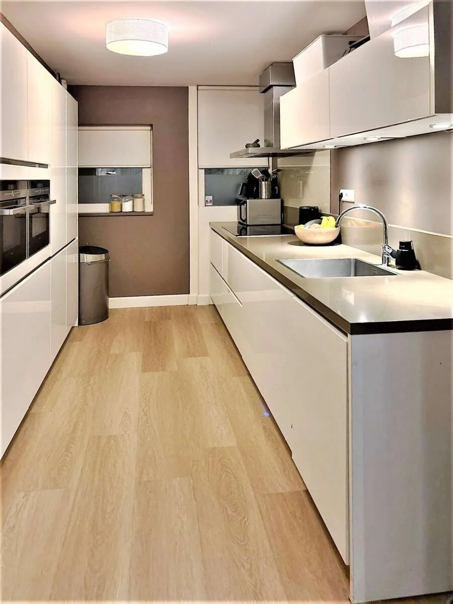 Foto van de Appartement gelegen aan de Haya van Someren-Downerstraat in Amsterdam