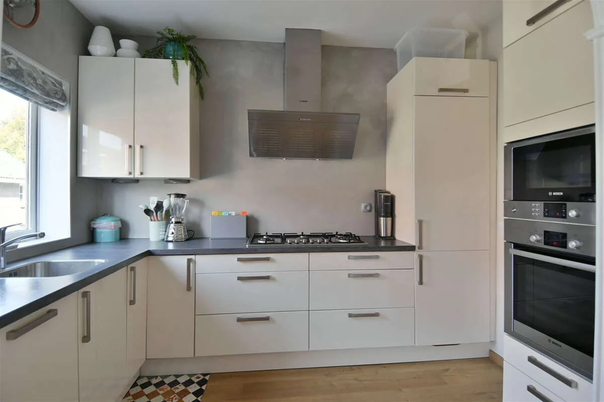 geblurde versie van de foto als achtergrond