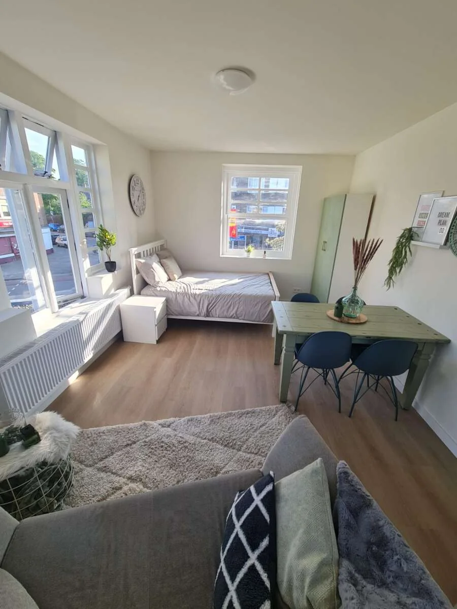 geblurde versie van de foto als achtergrond