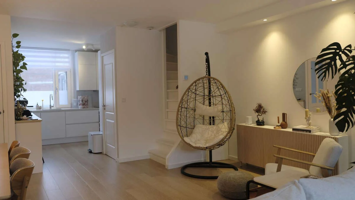 geblurde versie van de foto als achtergrond