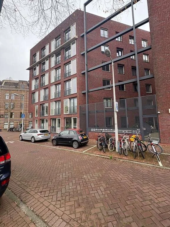 Foto van de Appartement gelegen aan de Hugo de Grootkade in Amsterdam