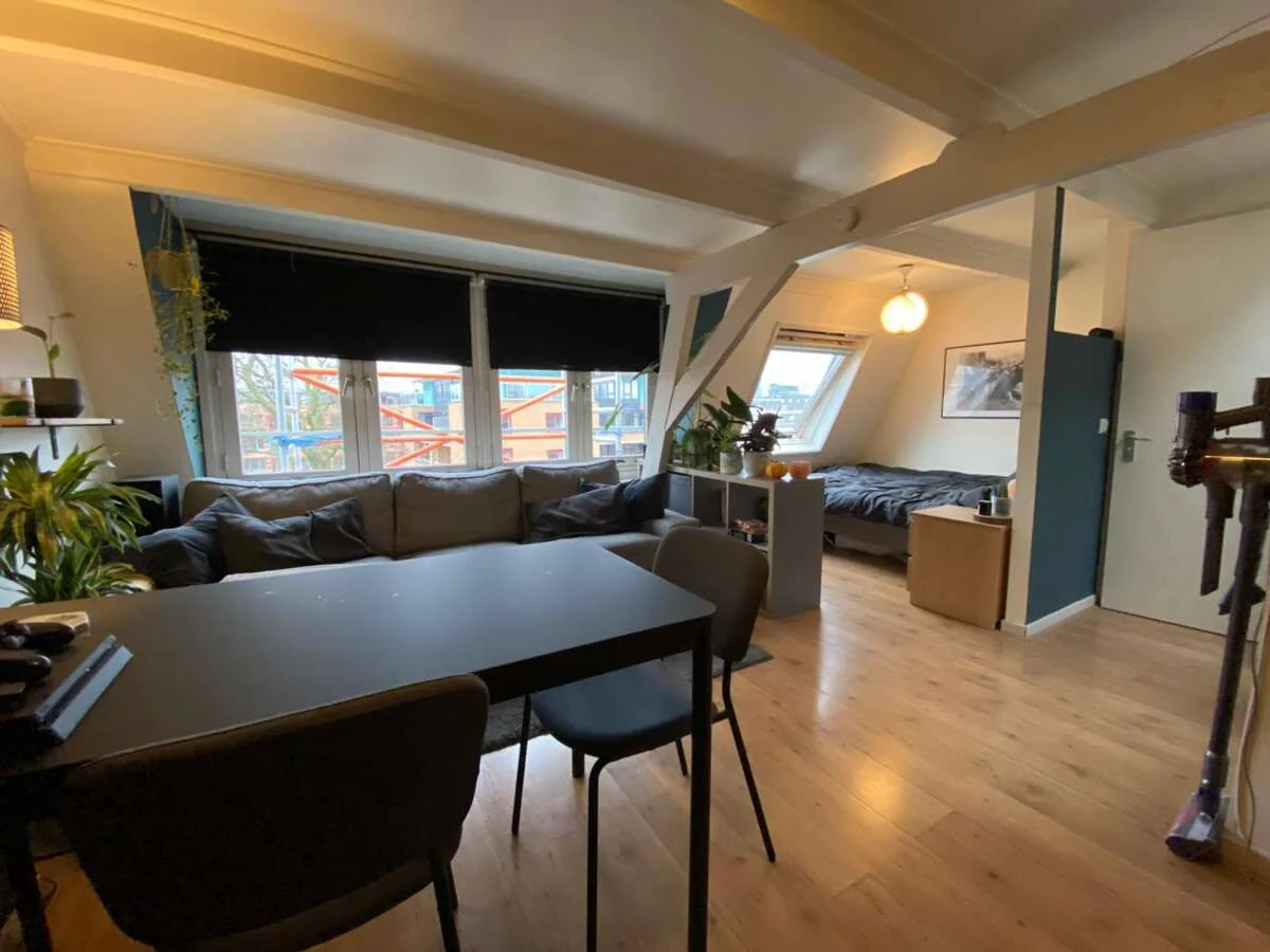 Foto van de Appartement gelegen aan de Justus van Effenstraat in Utrecht
