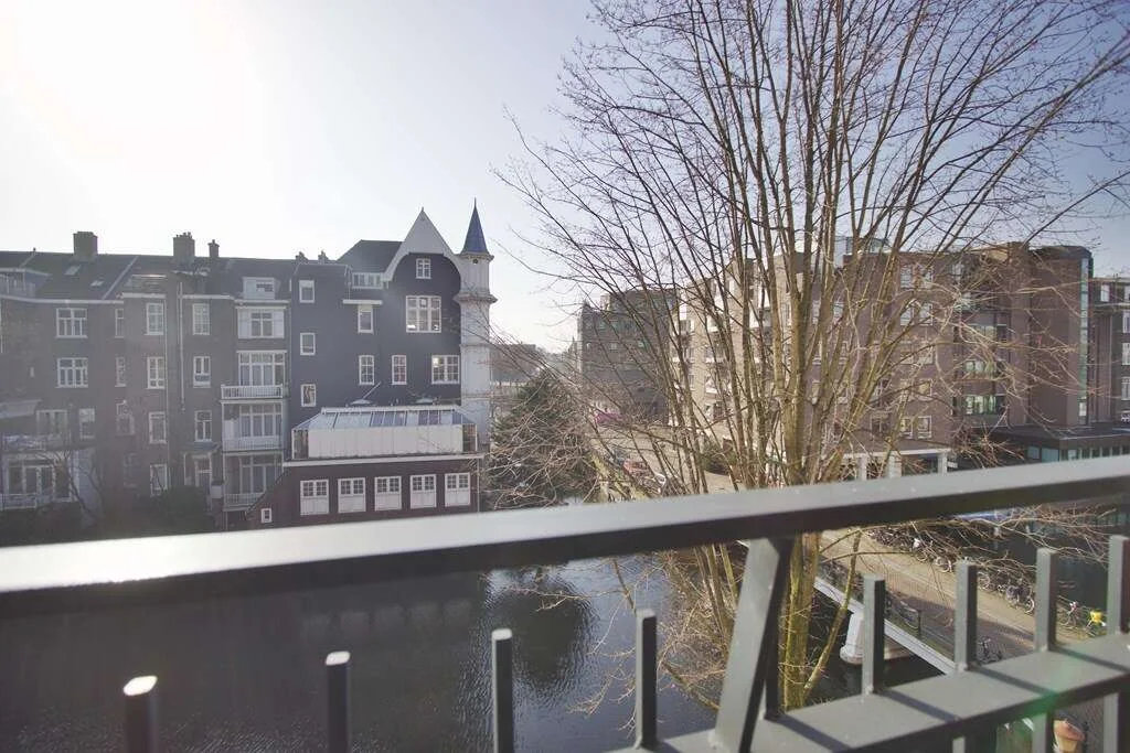 Foto van de Appartement gelegen aan de Lijnbaansgracht in Amsterdam