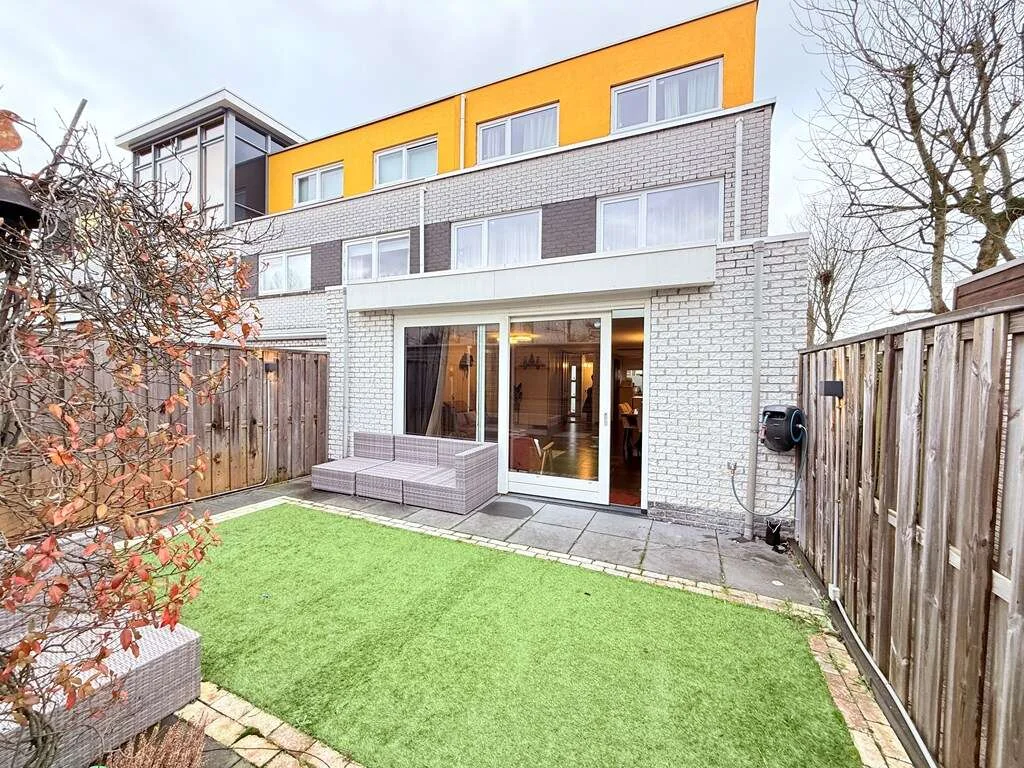 Foto van de Appartement gelegen aan de Loethoelilaan in Amstelveen