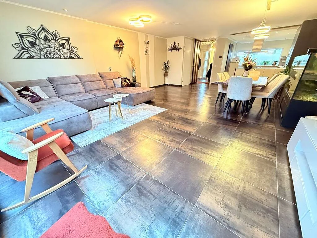 Foto van de Appartement gelegen aan de Loethoelilaan in Amstelveen