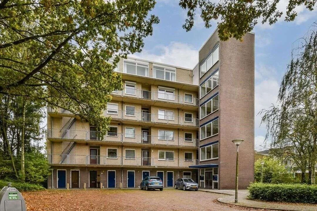 Foto van de Appartement gelegen aan de Maarten Lutherweg in Amstelveen
