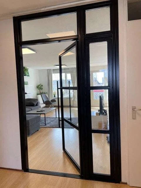 Foto van de Appartement gelegen aan de Waldeck Pyrmontkade in Den Haag