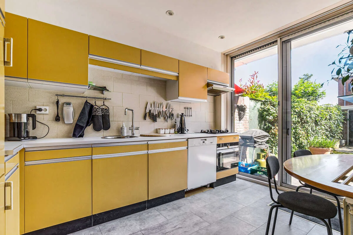 geblurde versie van de foto als achtergrond