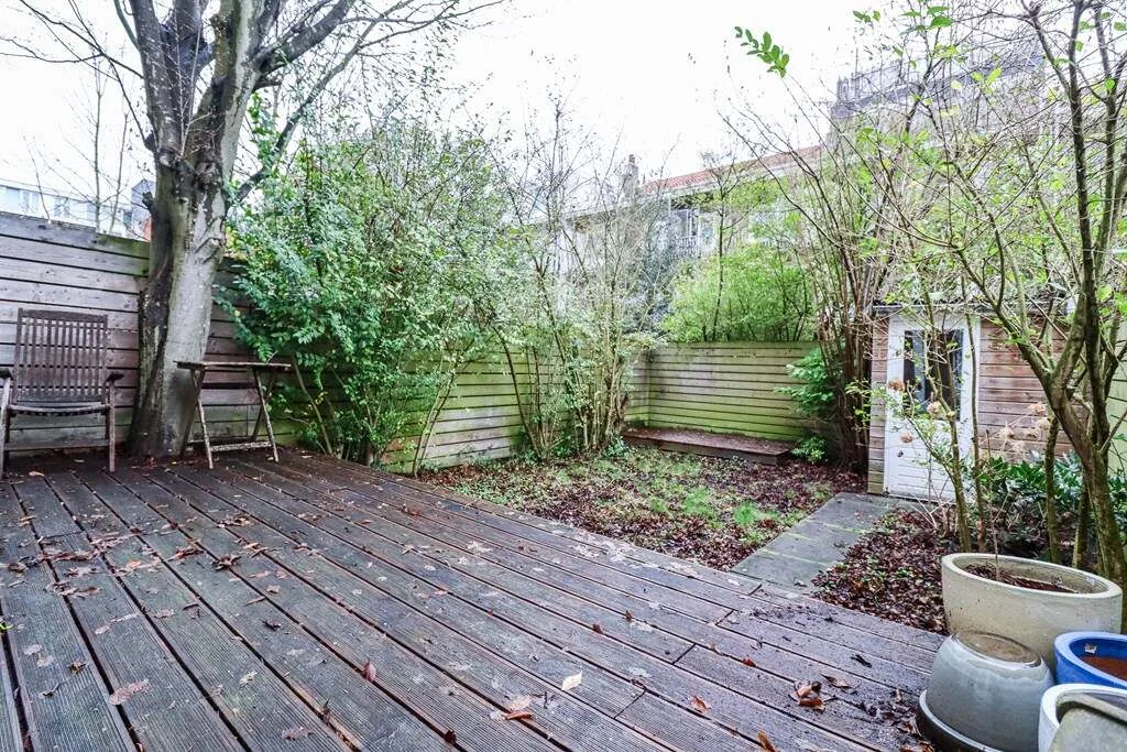 Foto van de Appartement gelegen aan de Leiduinstraat in Amsterdam