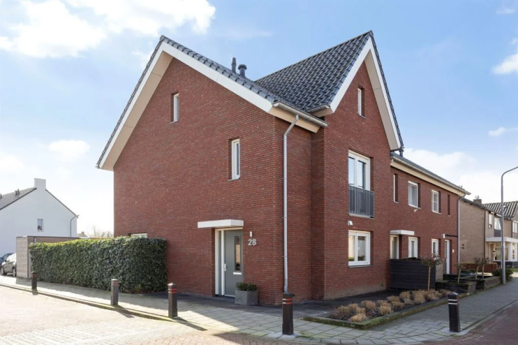 Foto van de Appartement gelegen aan de Rozenbloemstraat in Made