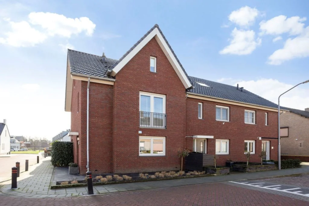 Foto van de Appartement gelegen aan de Rozenbloemstraat in Made