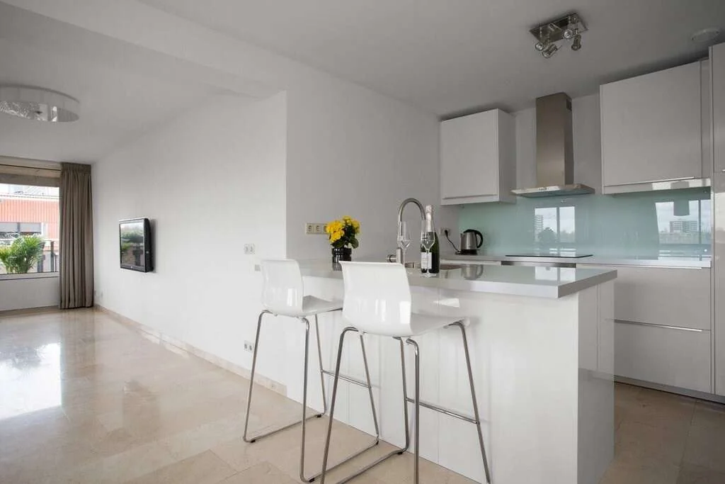 geblurde versie van de foto als achtergrond