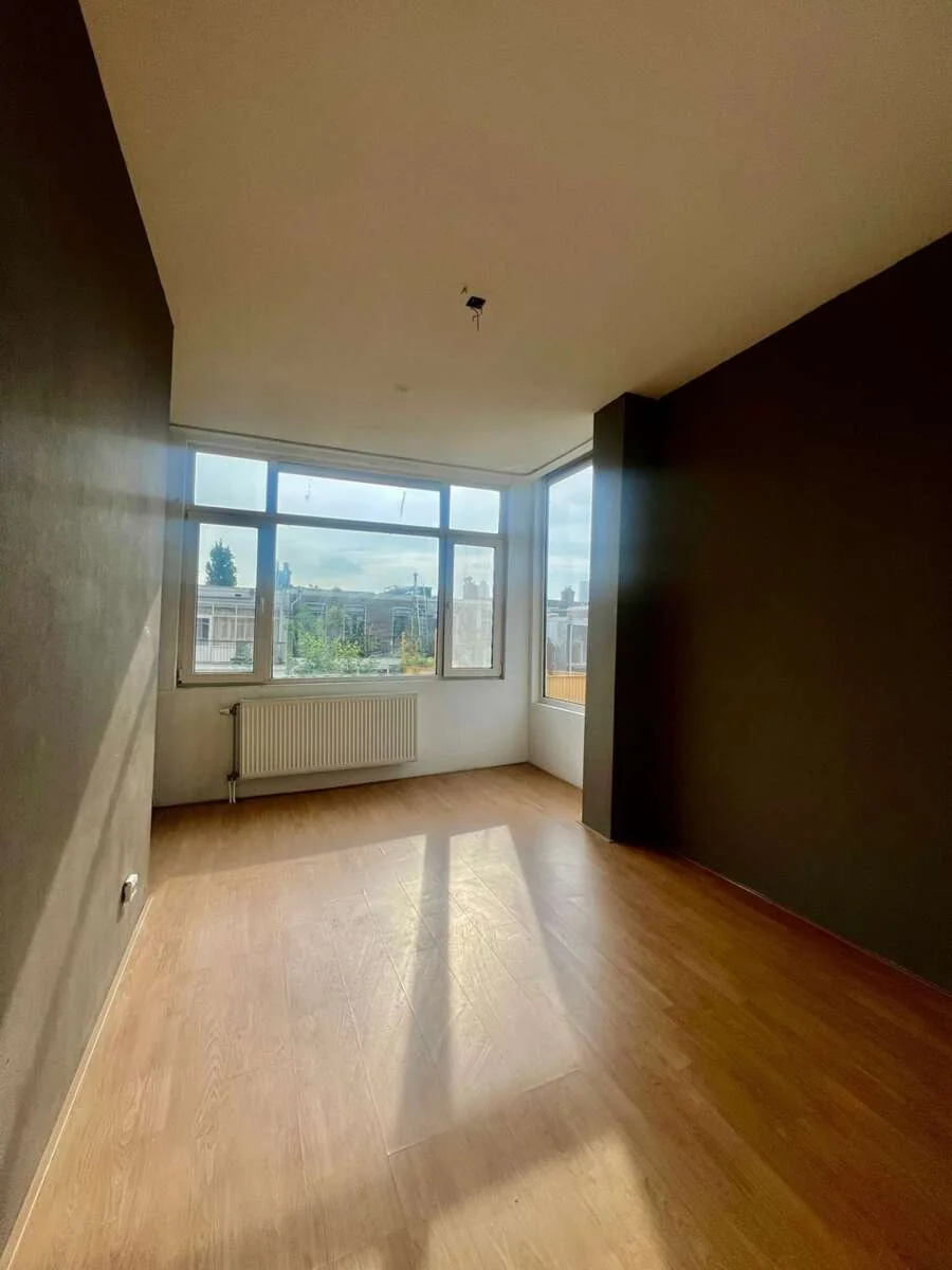 Foto van de Appartement gelegen aan de Joost van Geelstraat in Rotterdam