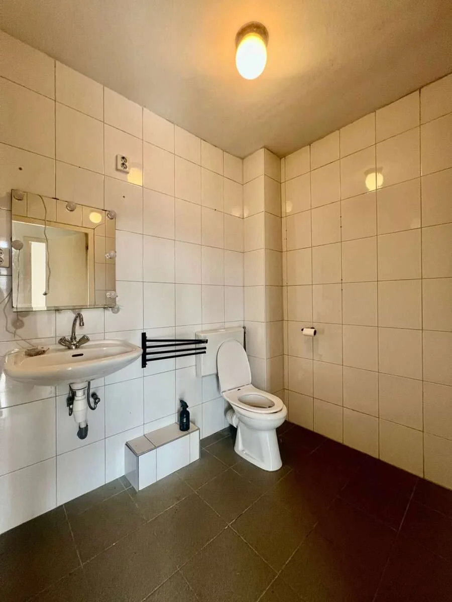 Foto van de Appartement gelegen aan de Joost van Geelstraat in Rotterdam