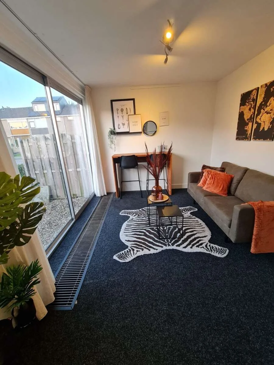 geblurde versie van de foto als achtergrond