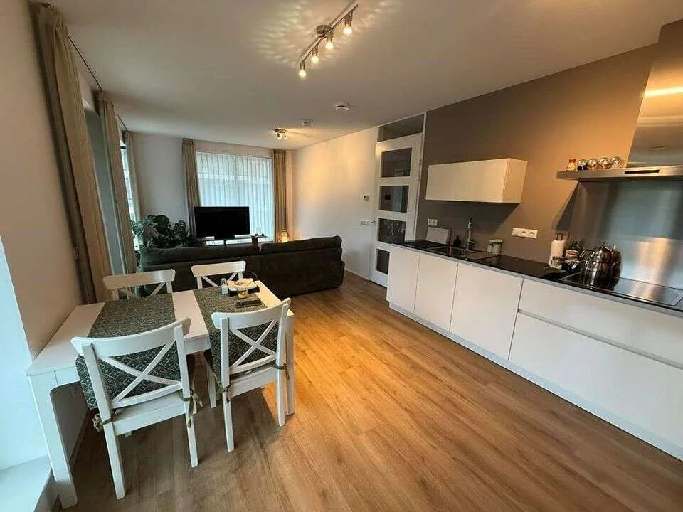 Foto van de Appartement gelegen aan de Startbaan in Amstelveen