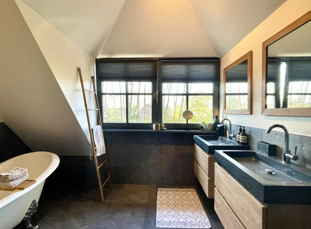 geblurde versie van de foto als achtergrond