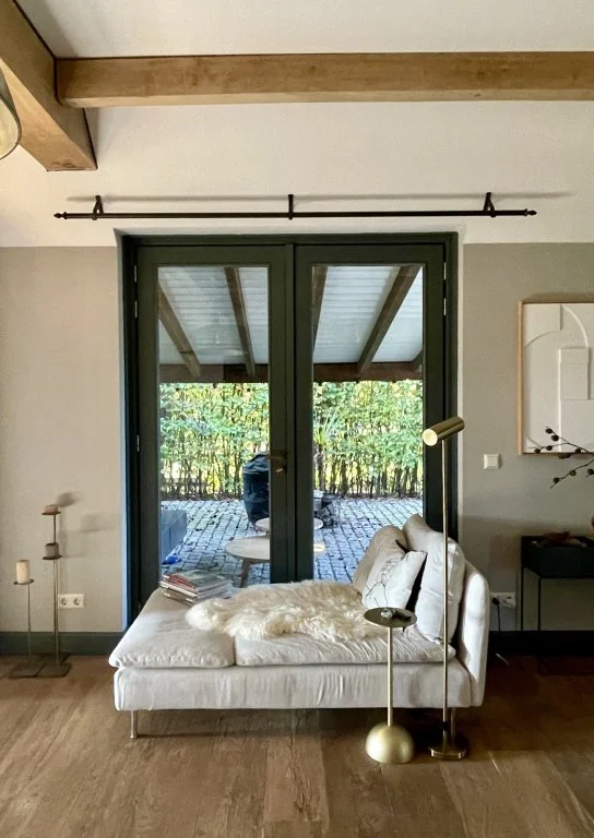 geblurde versie van de foto als achtergrond