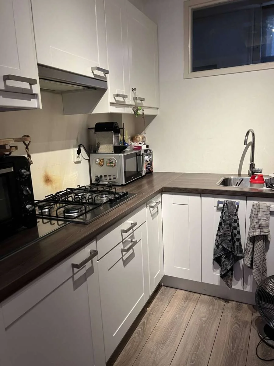 Foto van de Studio gelegen aan de Korsjespoortsteeg in Amsterdam