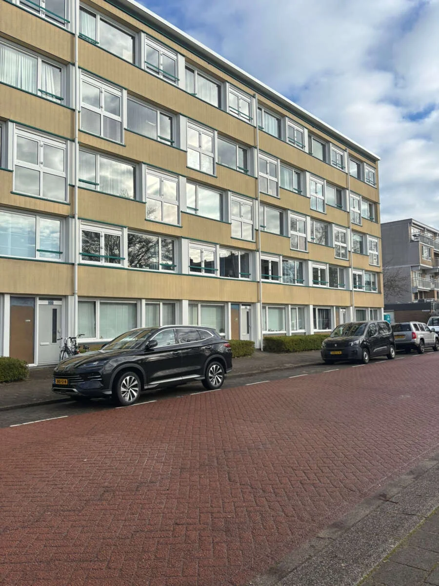 Foto van de Appartement gelegen aan de Johannes Calvijnlaan in Amstelveen