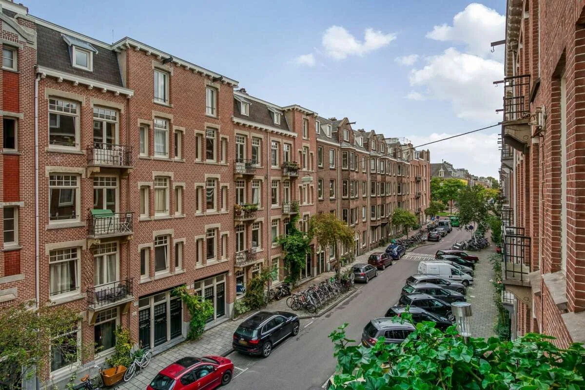 Foto van de Appartement gelegen aan de Eerste Helmersstraat in Amsterdam