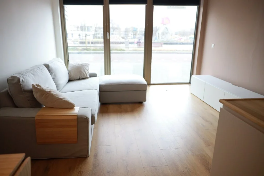 geblurde versie van de foto als achtergrond