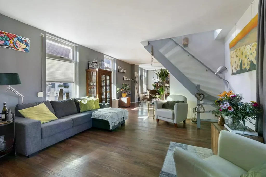 Foto van de Appartement gelegen aan de Hoogstraat in Standdaarbuiten