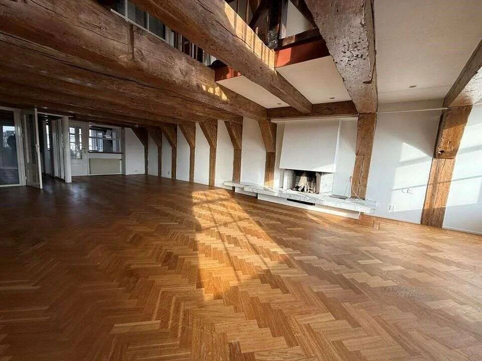 Foto van de Appartement gelegen aan de Damrak in Amsterdam