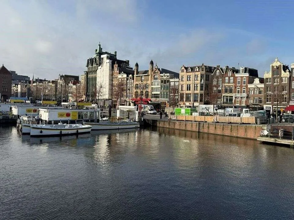 Foto van de Appartement gelegen aan de Damrak in Amsterdam