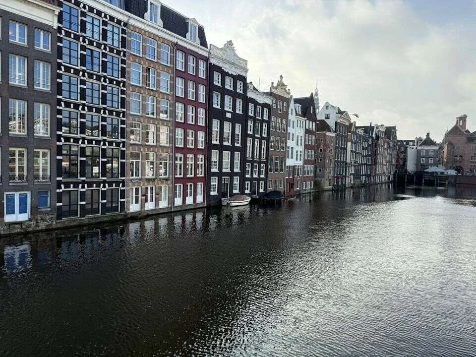 Foto van de Appartement gelegen aan de Damrak in Amsterdam