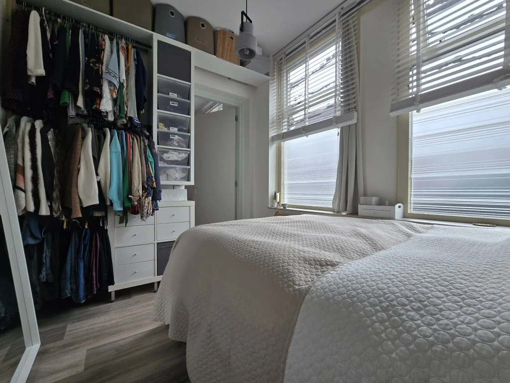 geblurde versie van de foto als achtergrond