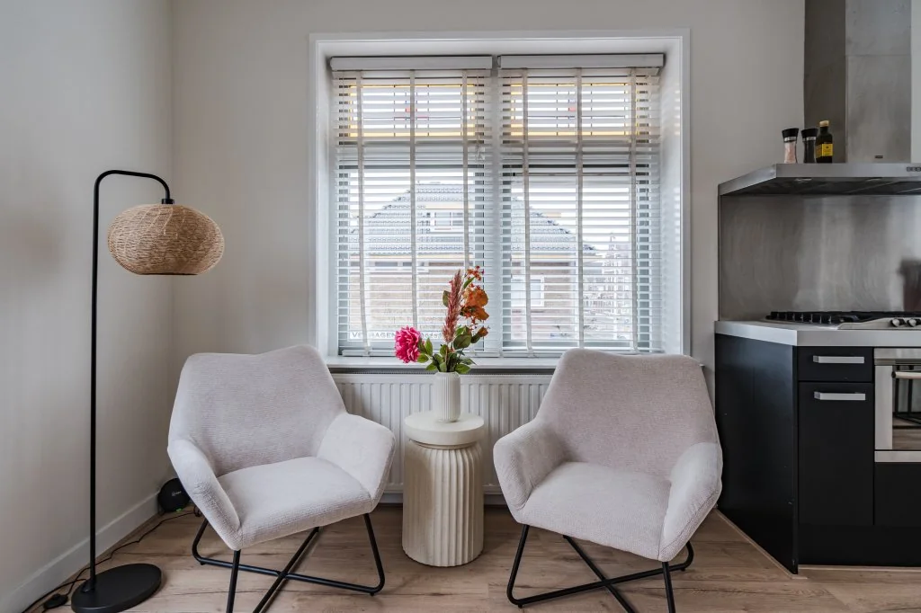 geblurde versie van de foto als achtergrond