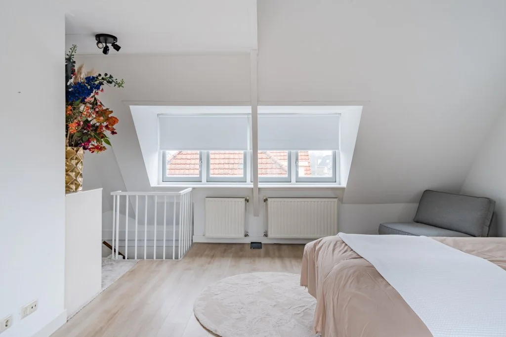 geblurde versie van de foto als achtergrond