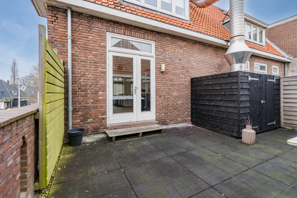 geblurde versie van de foto als achtergrond