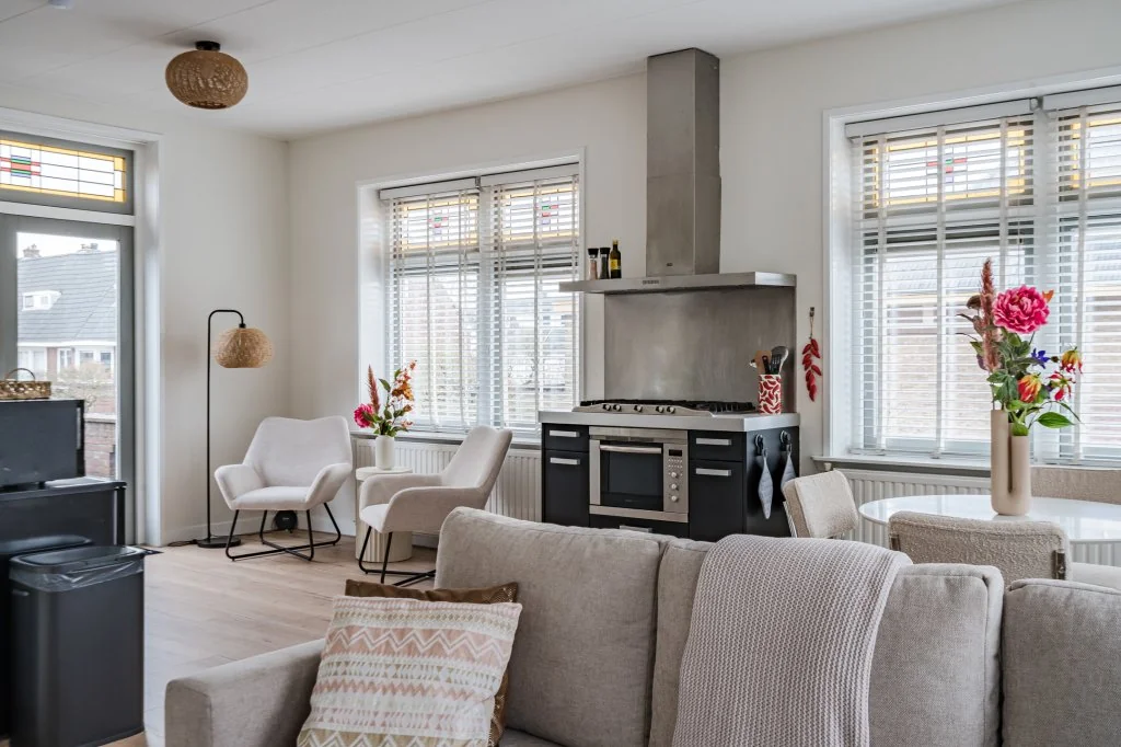 geblurde versie van de foto als achtergrond